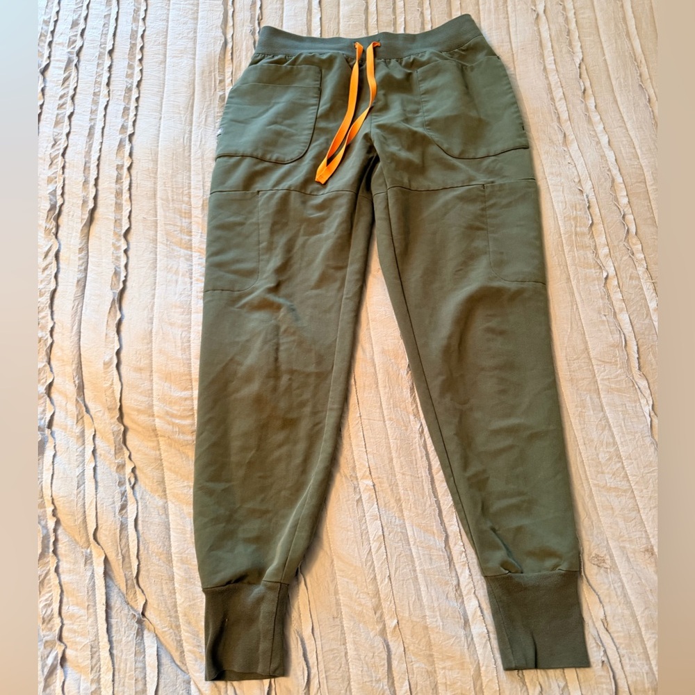 Figs moss Green Joggers with Orange Drawstring